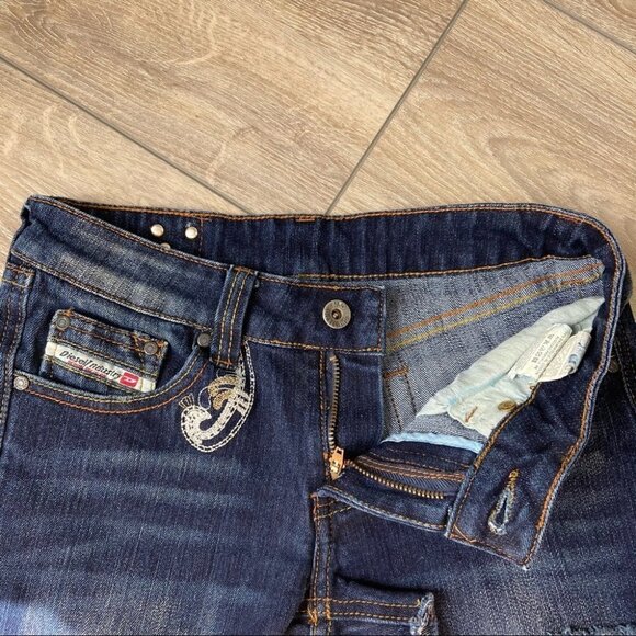 Diesel Embroidered Distressed Jean Shorts - Picture 7 of 10